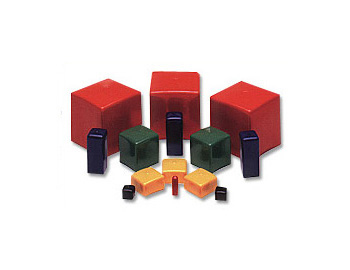 0.532" x 0.500" Red Square Cap - 5016/Box