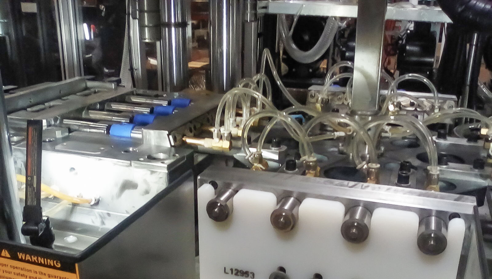 2-shot injection molding machine
